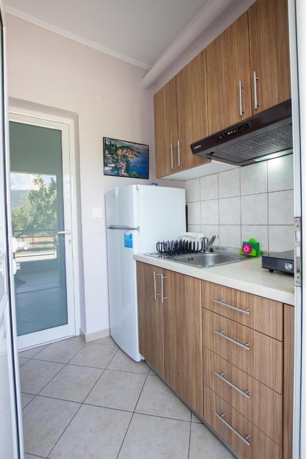 Vordos Rooms Неа-Врасна Екстер'єр фото